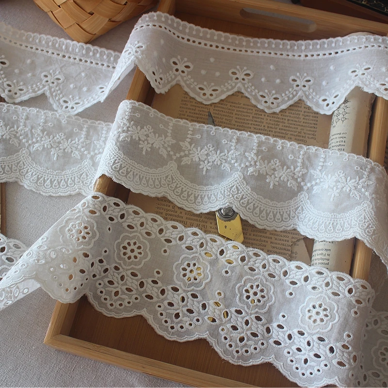 Home Textiles Photos - شريط دانتيل من القطن الأبيض، نسيج